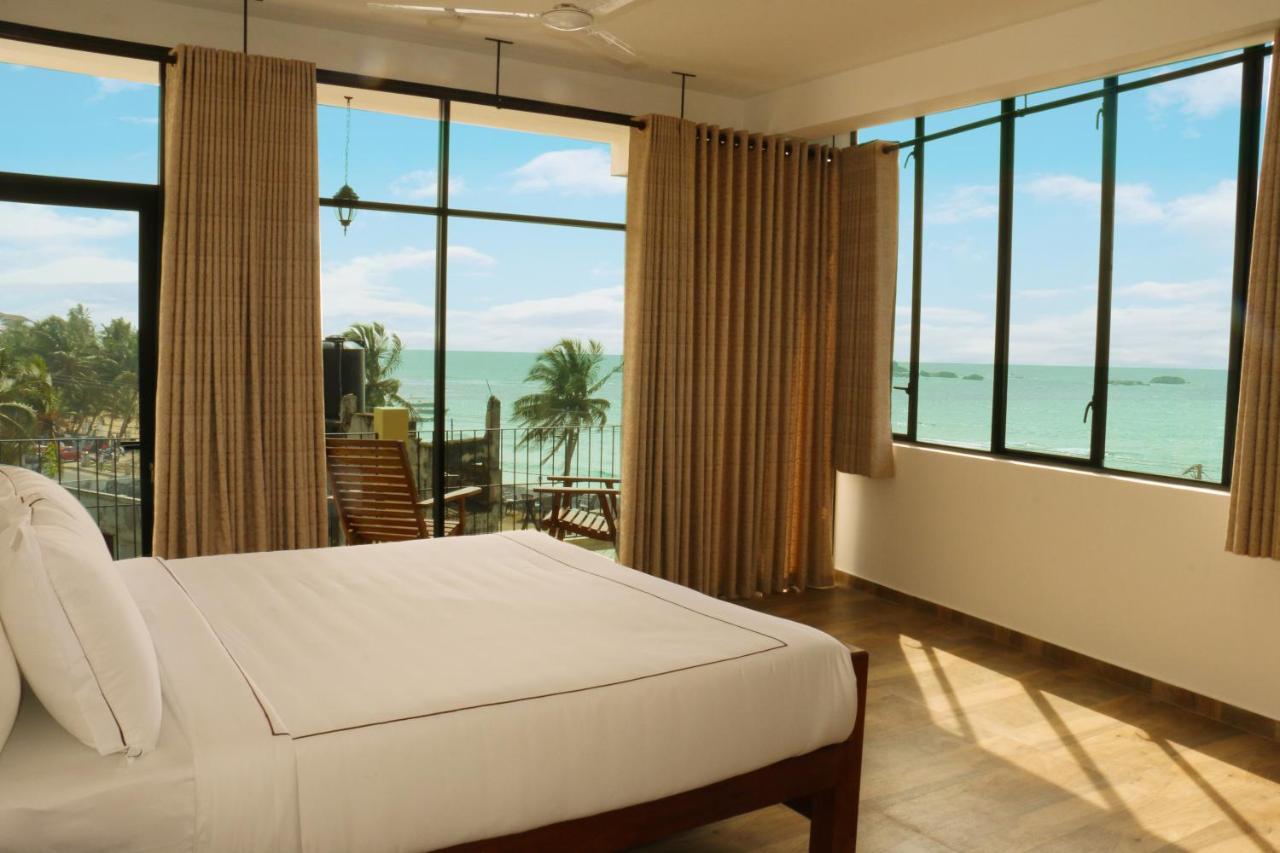 Chaaya Inn Hotel Hikkaduwa Exteriör bild